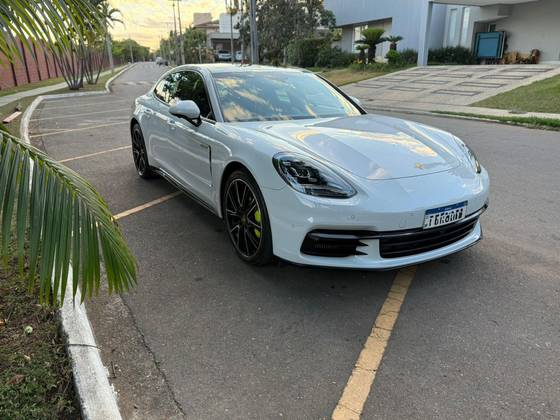 PORSCHE PANAMERA 2.9 V6 E-HYBRID 4 PDK PORSCHE PANAMERA 2.9 V6 E-HYBRID 4 PDK